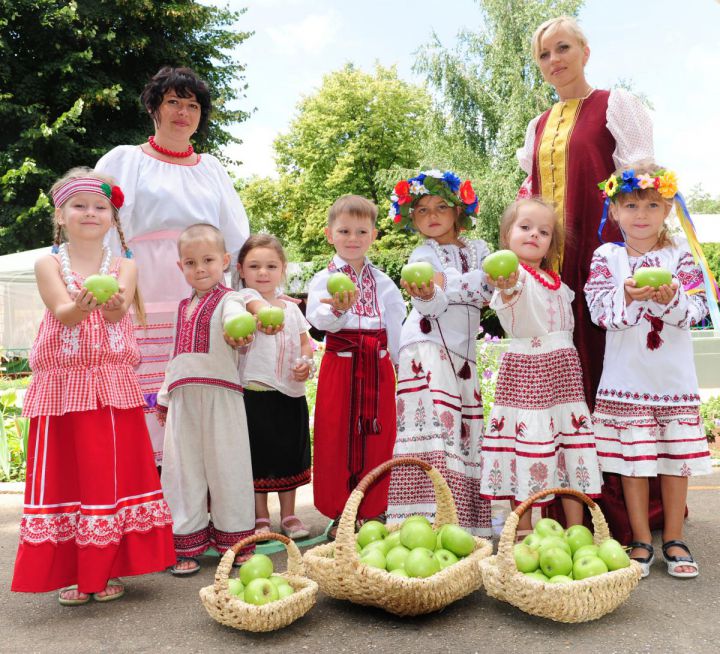 В детских садиках Краснодара отметят Яблочный спас
